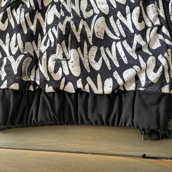 Reversible zip up athletic sweater by Ivivva size 12 -black and white - Picture 11 of 14